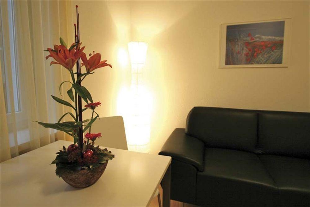 Swiss Star Zurich Sihlfeld - Self Check-In Apartamento Exterior foto