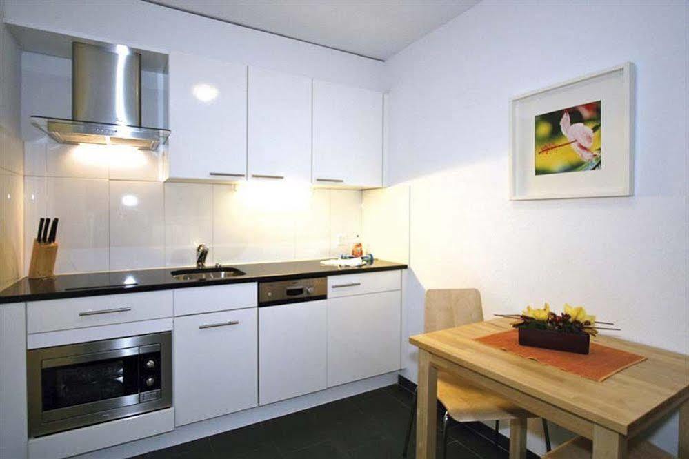 Swiss Star Zurich Sihlfeld - Self Check-In Apartamento Exterior foto